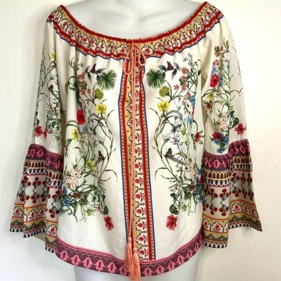 NWOT UMGEE WHITE FLORAL HIPPIE GYPSY BOHO FESTIVAL PEASANT TOP SIZE SMALL - Picture 1 of 7